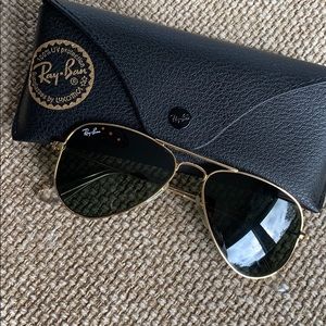 Rayban aviator